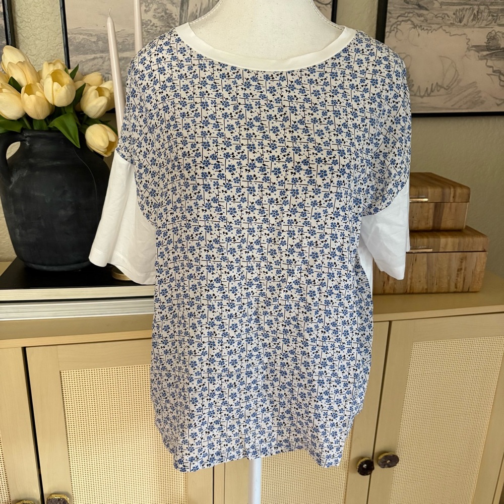 WEEKEND MAX MARA Floral Lightweight Top Size Large